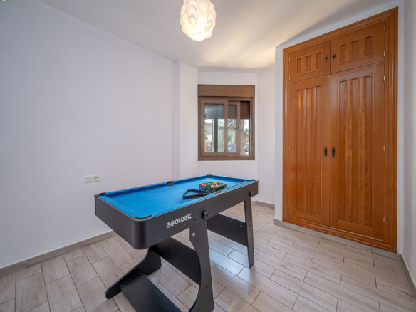 Villa for sale in Mijas
