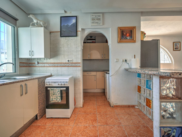 Villa for sale in Mijas