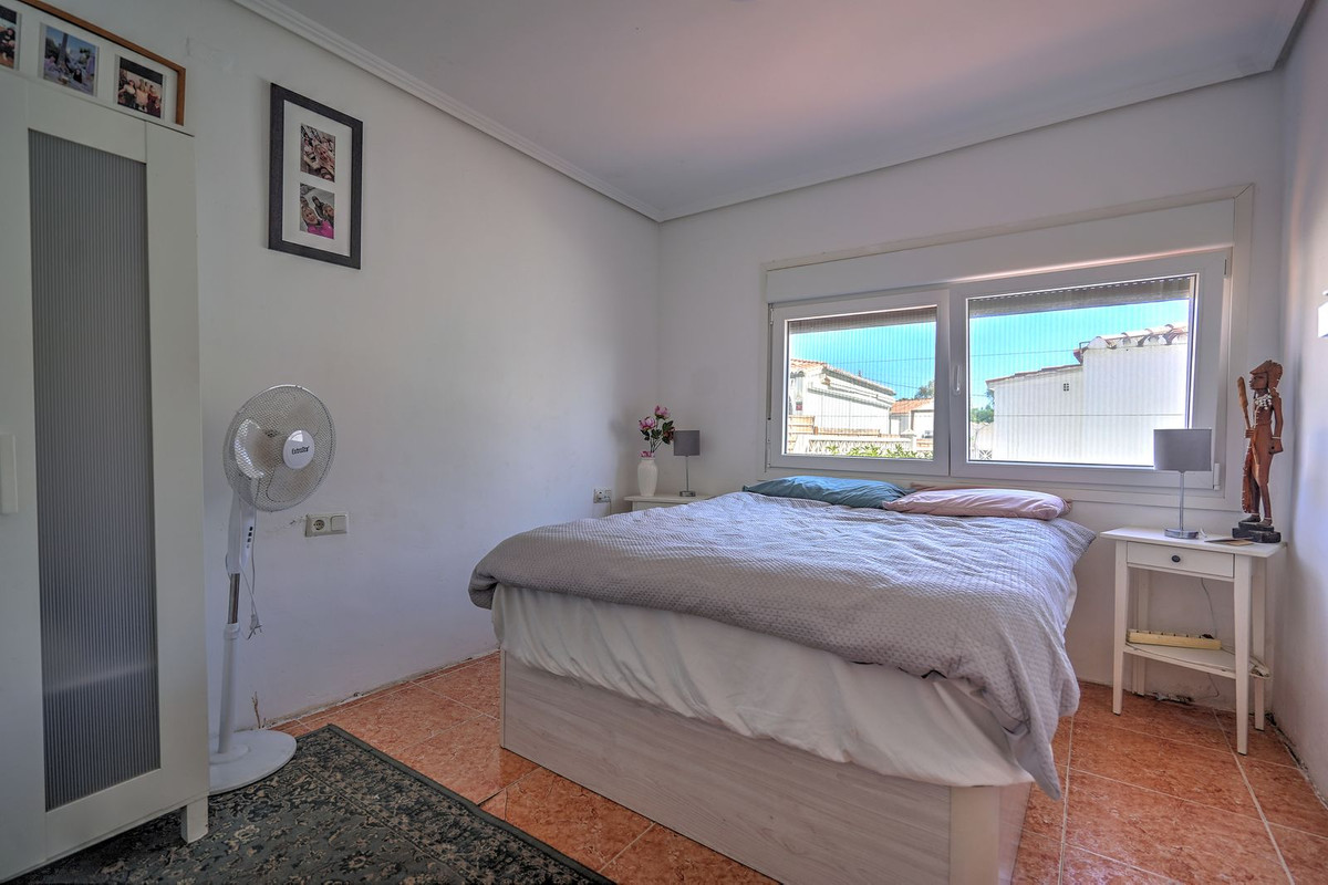 Villa for sale in Mijas