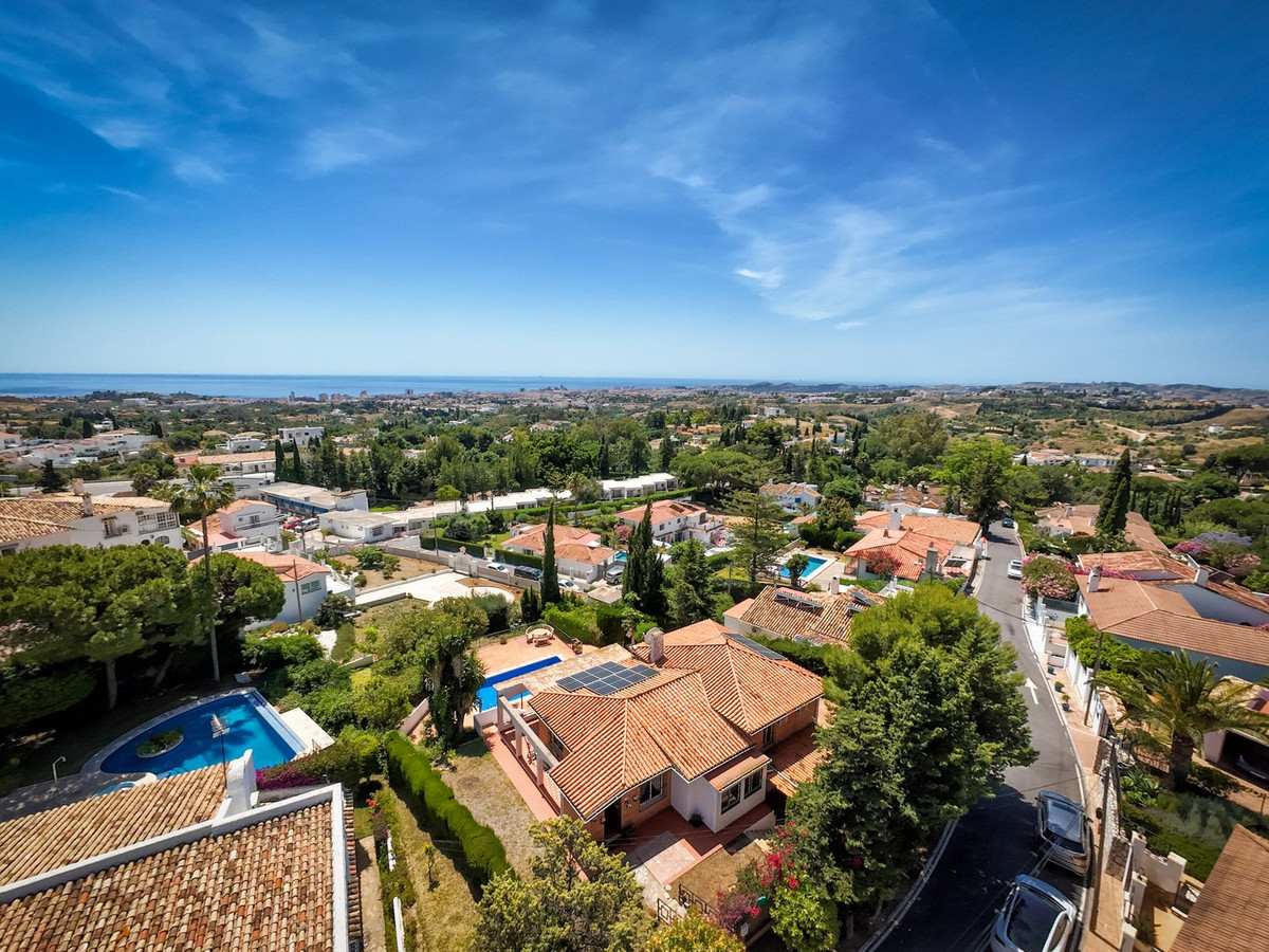 Villa for sale in Mijas
