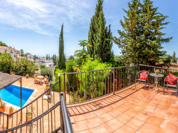 Villa for sale in Mijas
