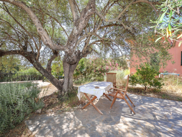 Villa for sale in Monda
