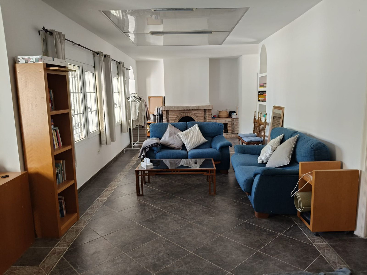 Villa for sale in Torremolinos