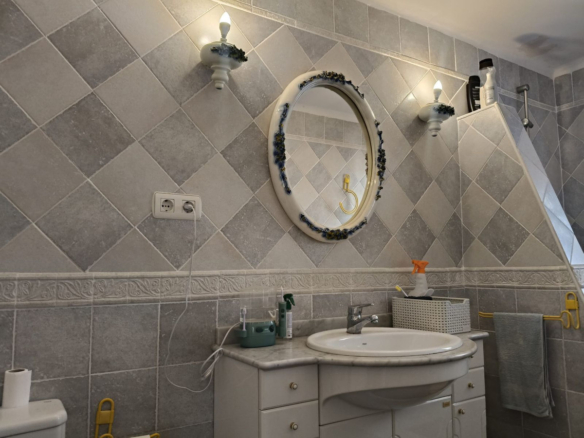 Villa for sale in Torremolinos