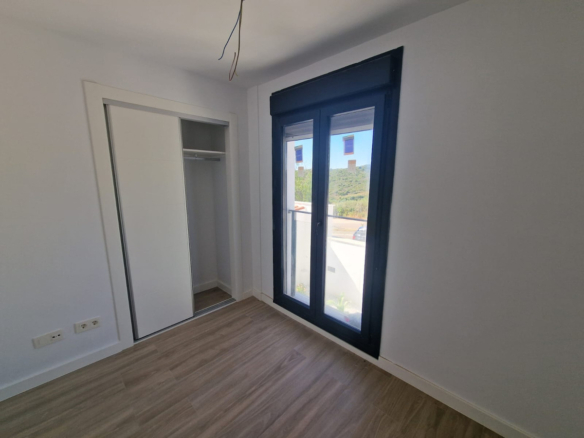 New Semi-Detached House for sale in Manilva
