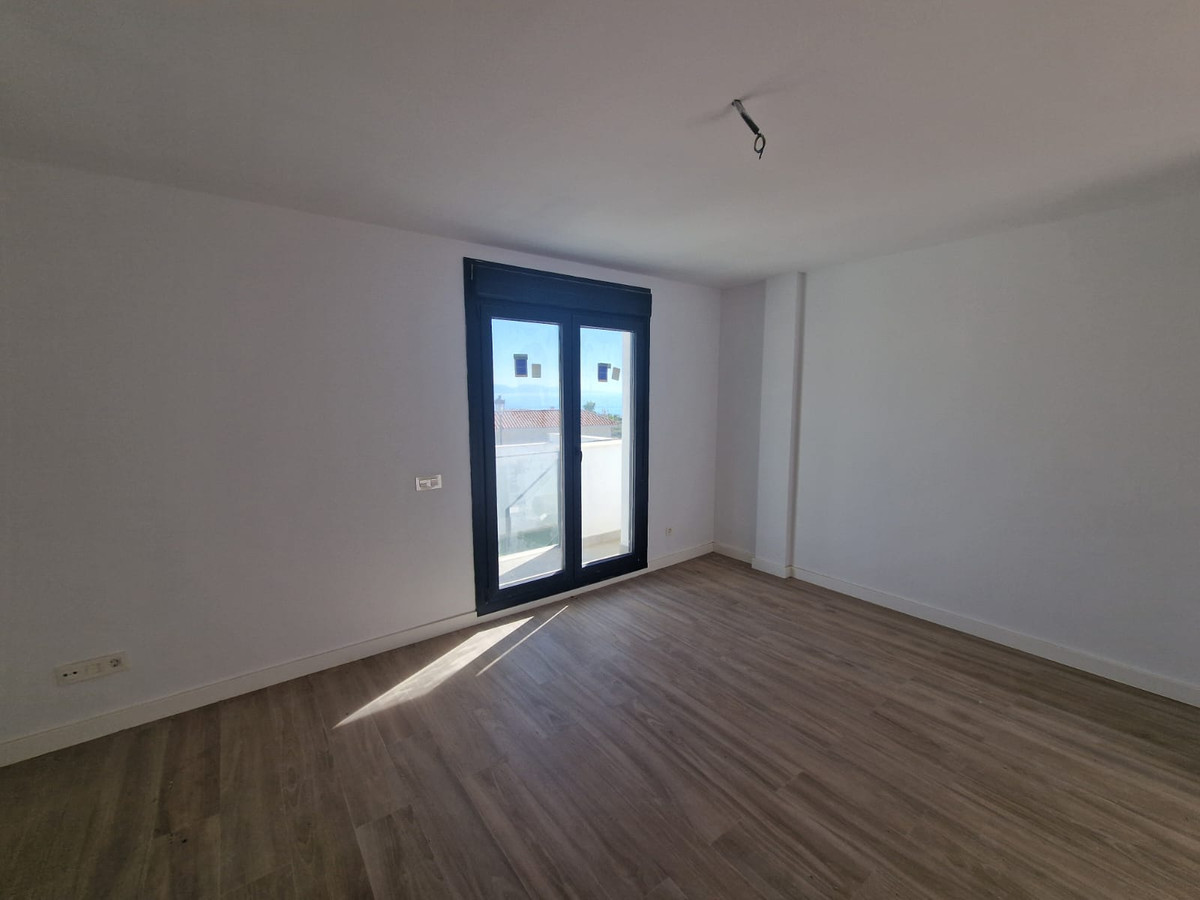 New Semi-Detached House for sale in Manilva