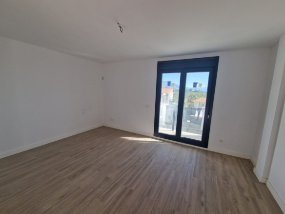 New Semi-Detached House for sale in Manilva