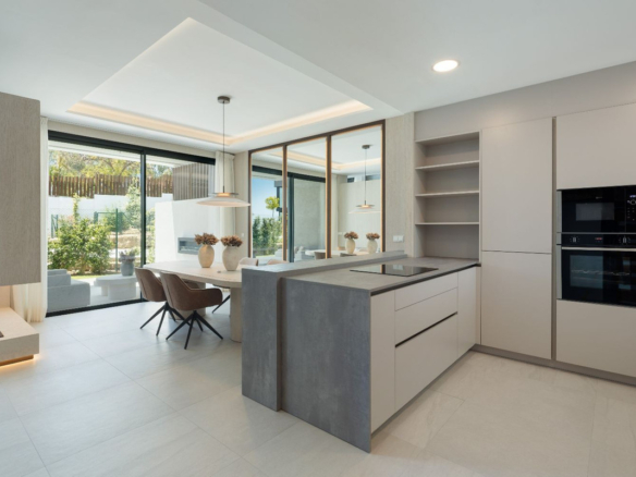 New Townhouse for sale in Marbella