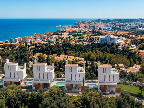 New Villa for sale in Fuengirola
