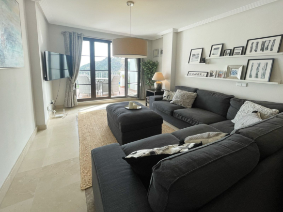 Apartment for sale in Benahavís