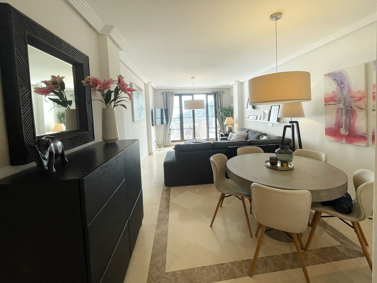 Apartment for sale in Benahavís