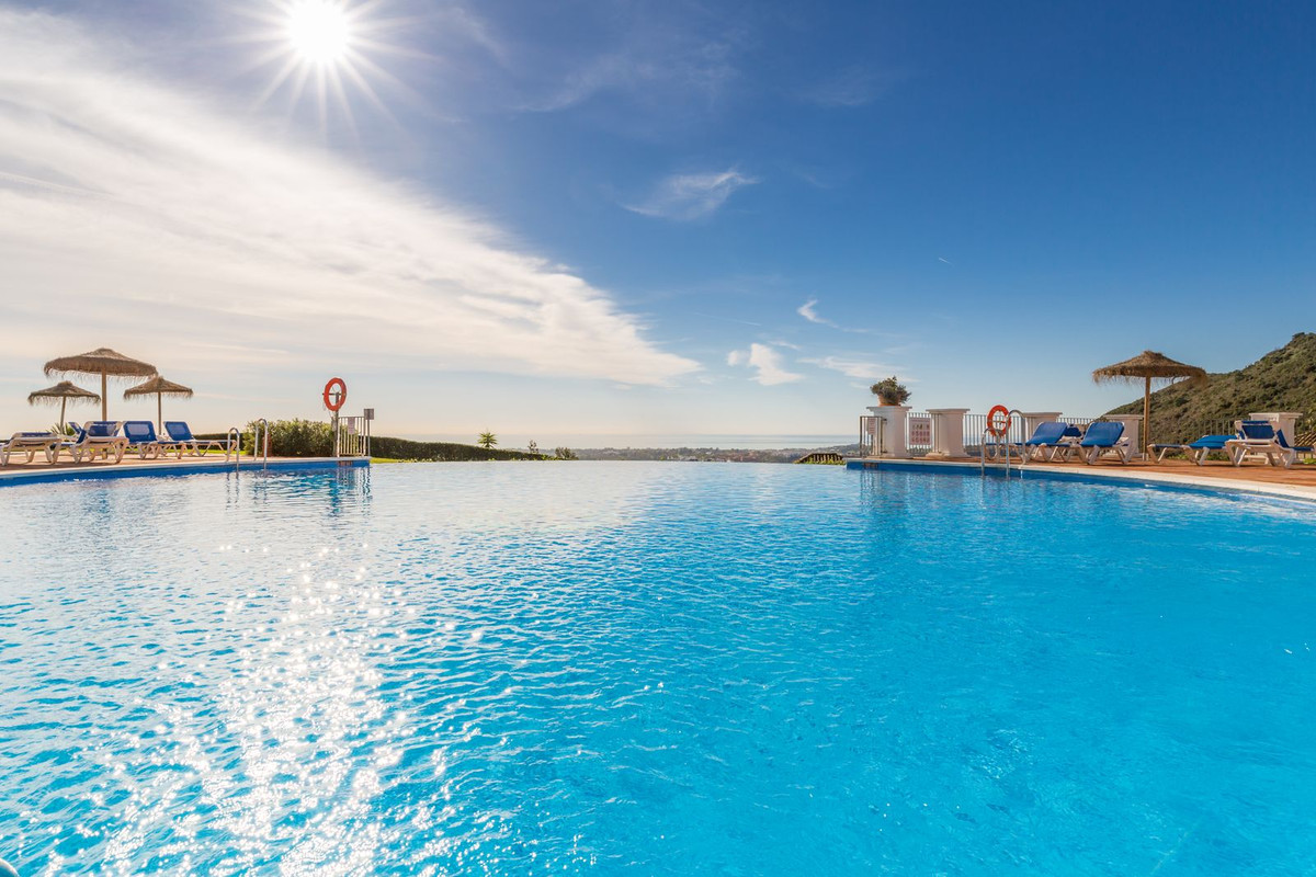Apartment for sale in Benahavís