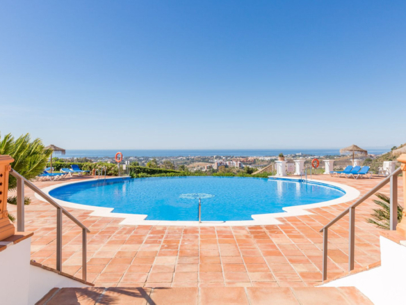 Apartment for sale in Benahavís