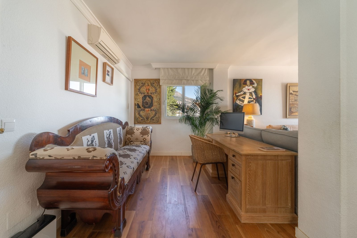 Apartment for sale in Benalmadena