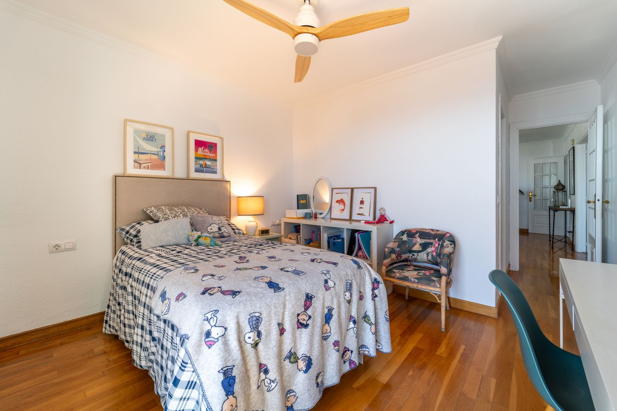 Apartment for sale in Benalmadena