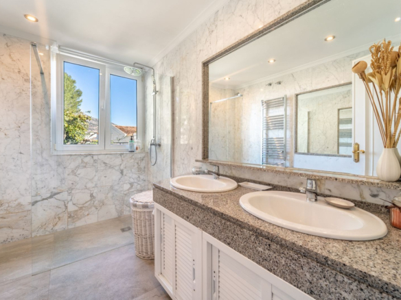 Apartment for sale in Benalmadena