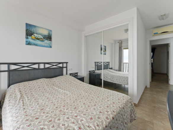 Apartment for sale in Benalmadena