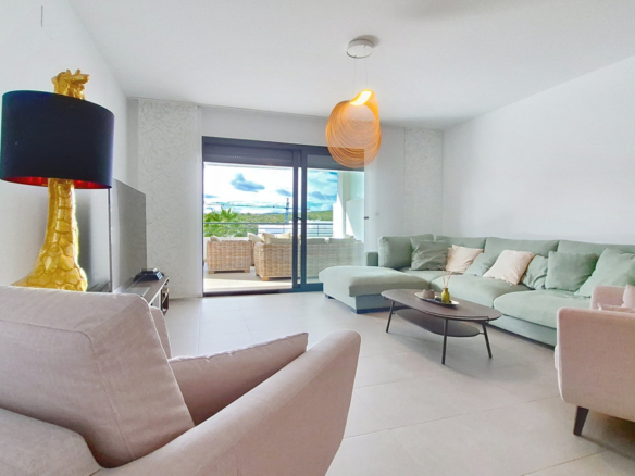 Apartment for sale in Casares