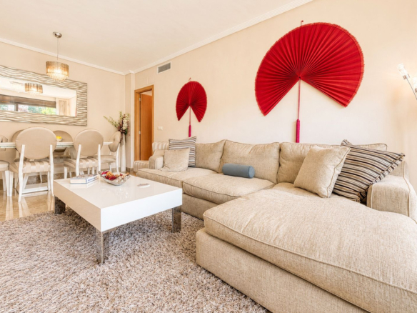 Apartment for sale in Estepona