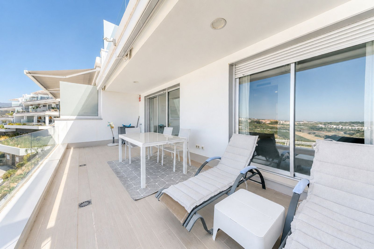 Apartment for sale in Estepona