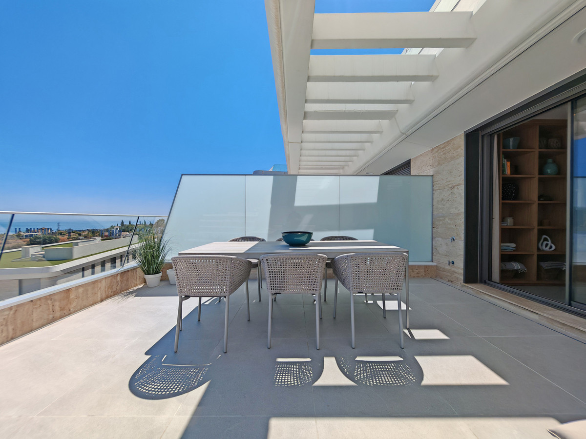 Apartment for sale in Estepona