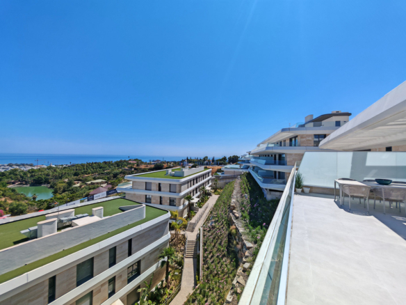 Apartment for sale in Estepona