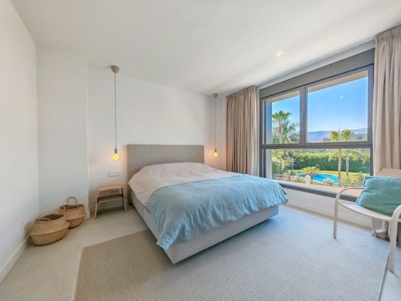 Apartment for sale in Estepona