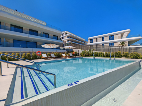 Apartment for sale in Estepona