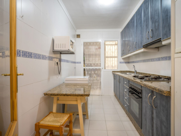 Apartment for sale in Estepona