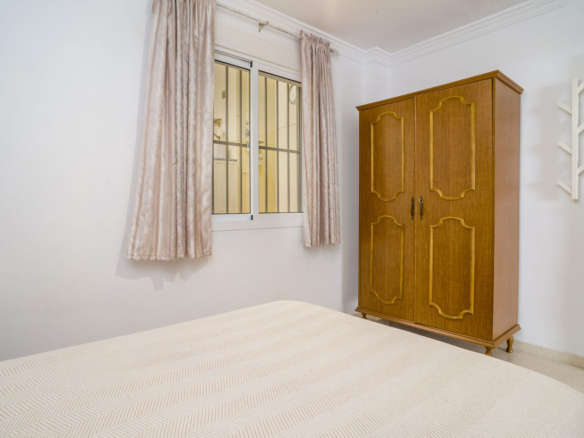 Apartment for sale in Estepona