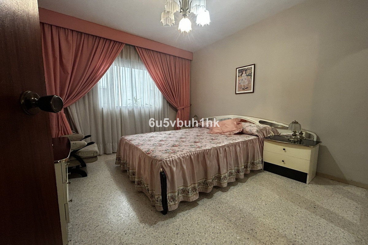 Apartment for sale in Fuengirola