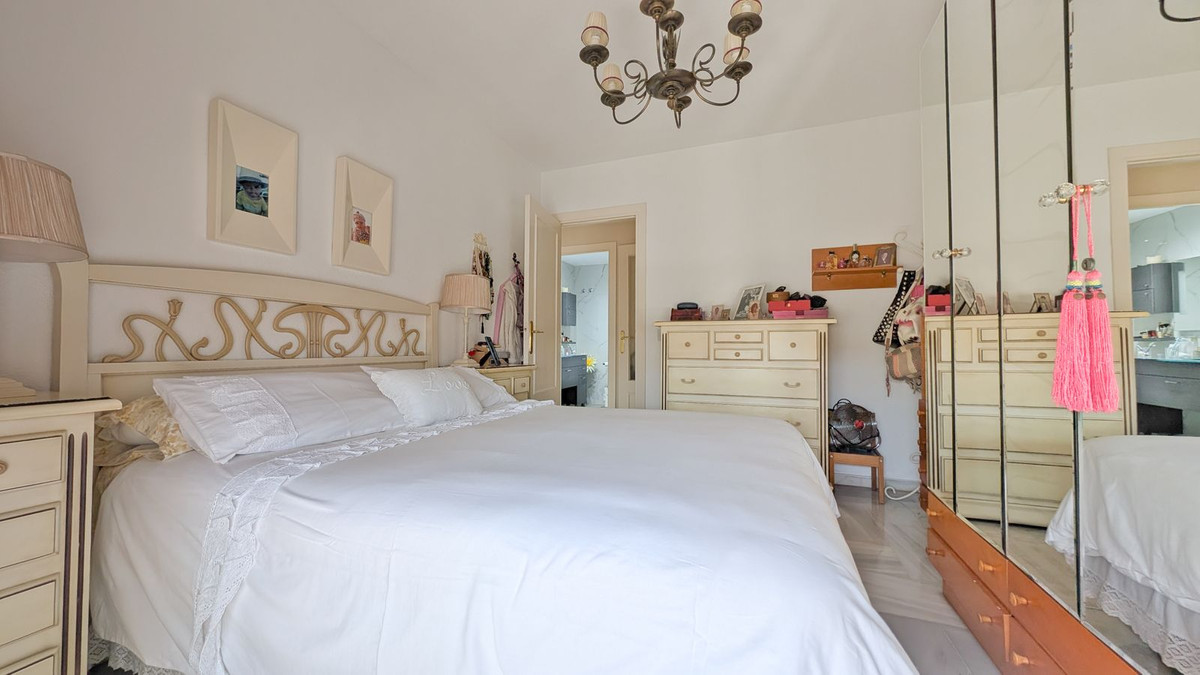 Apartment for sale in Fuengirola
