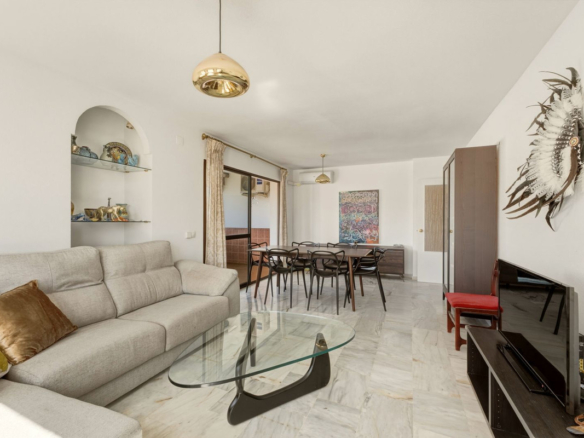 Apartment for sale in Fuengirola
