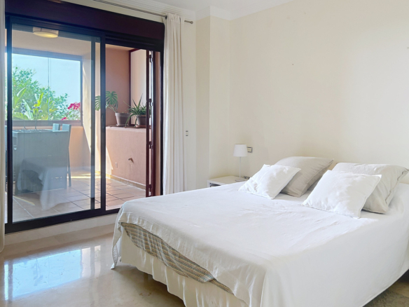 Apartment for sale in Manilva