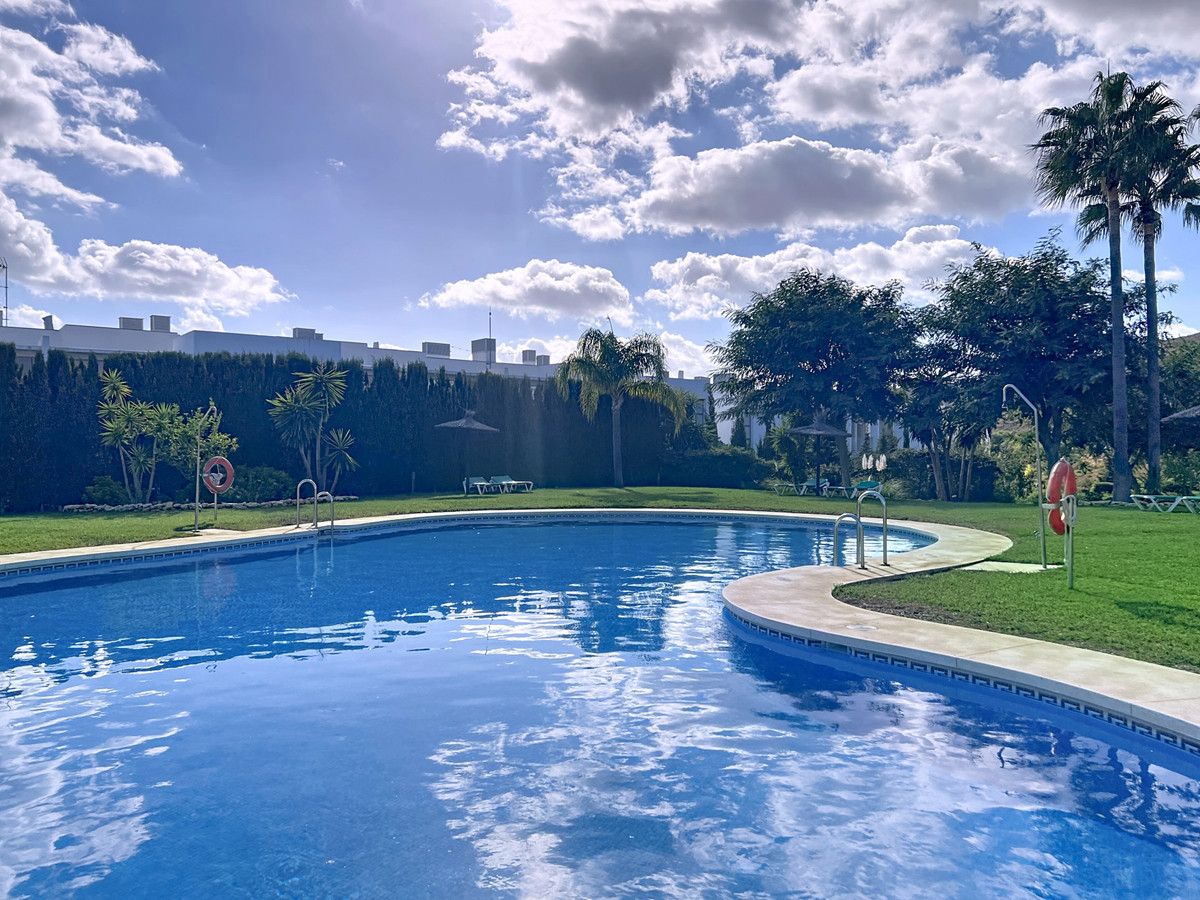 Apartment for sale in Manilva