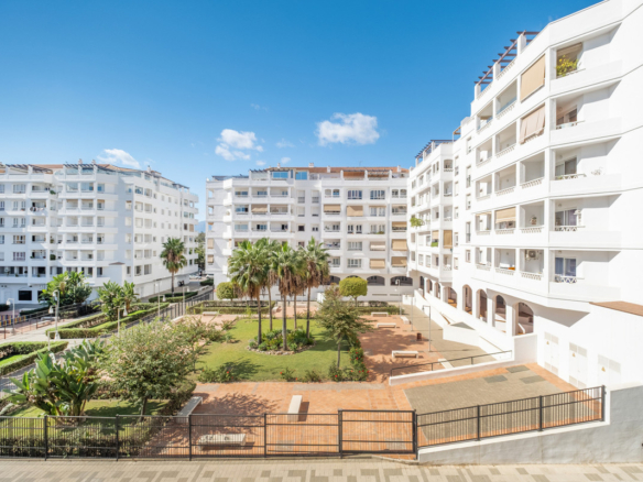 Apartment for sale in Marbella