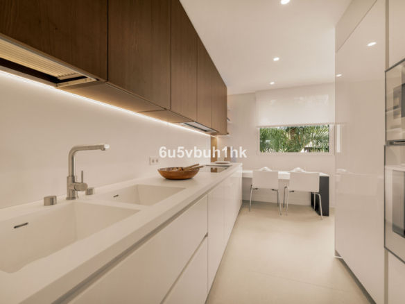 Apartment for sale in Marbella