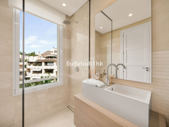 Apartment for sale in Marbella