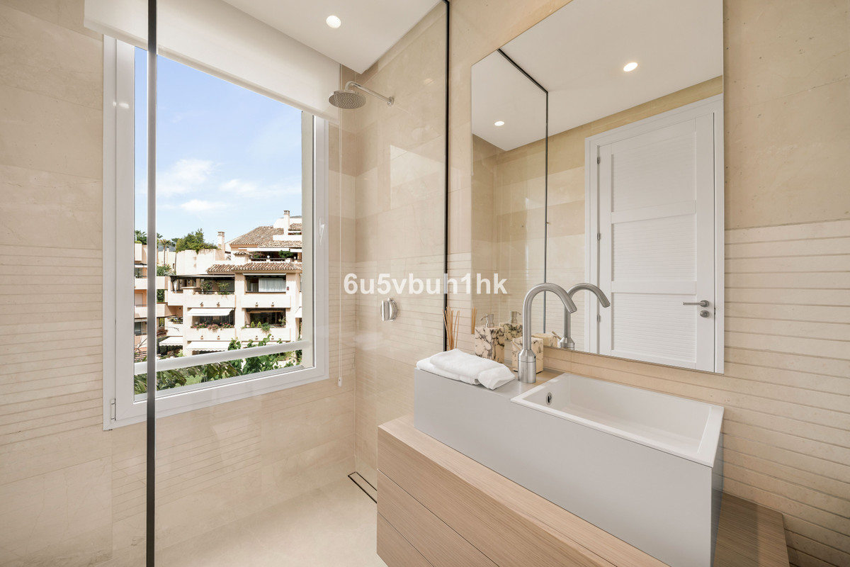 Apartment for sale in Marbella