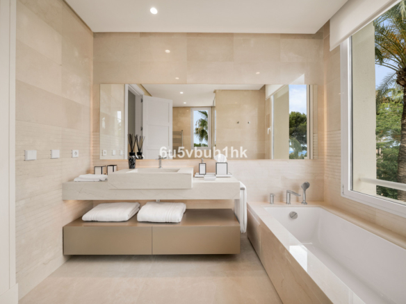 Apartment for sale in Marbella