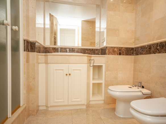 Apartment for sale in Marbella