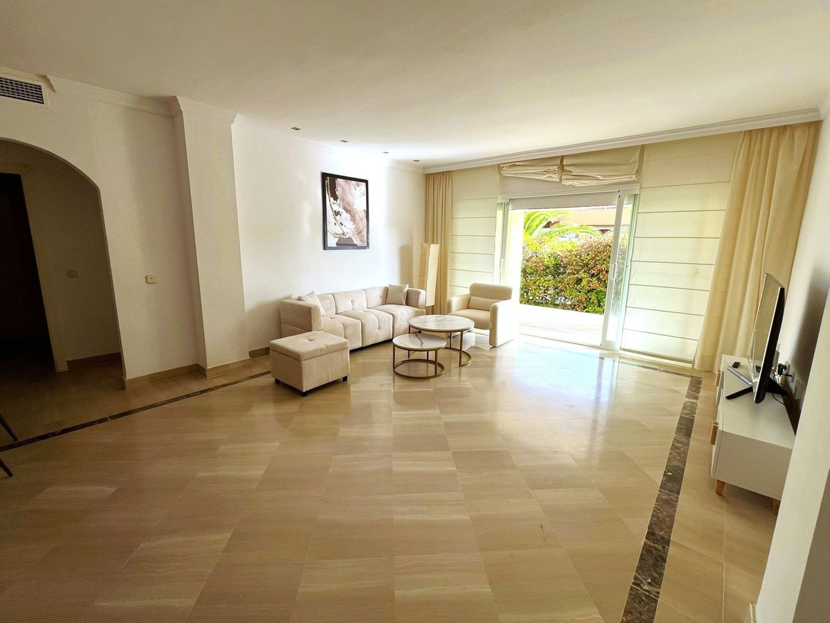 Apartment for sale in Marbella