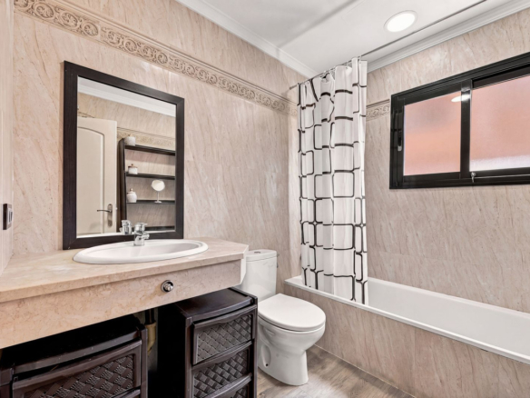 Apartment for sale in Marbella