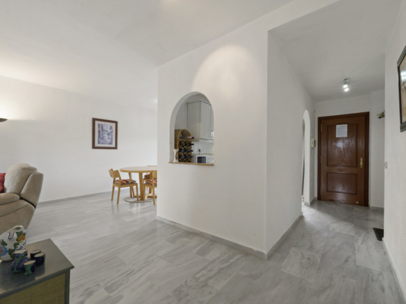 Apartment for sale in Mijas