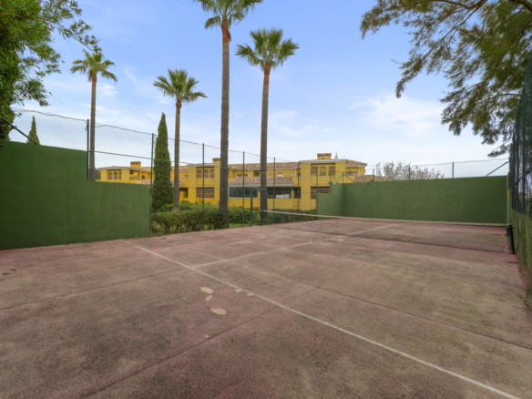 Apartment for sale in Mijas
