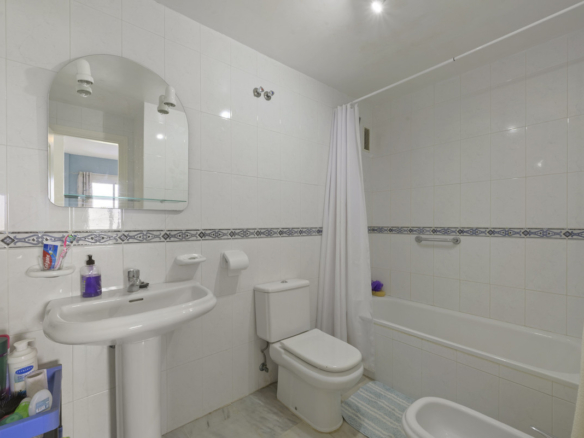 Apartment for sale in Mijas
