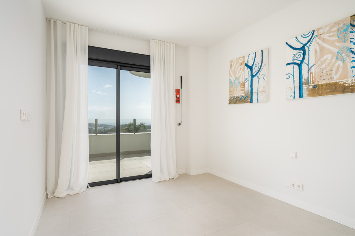Apartment for sale in Mijas