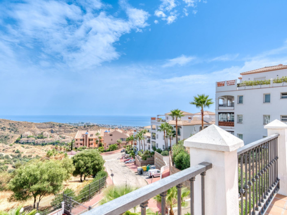 Apartment for sale in Mijas