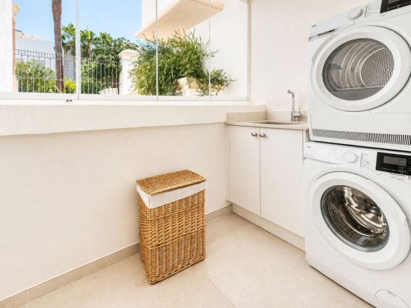 Apartment for sale in Mijas