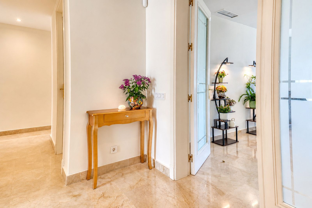 Apartment for sale in Mijas